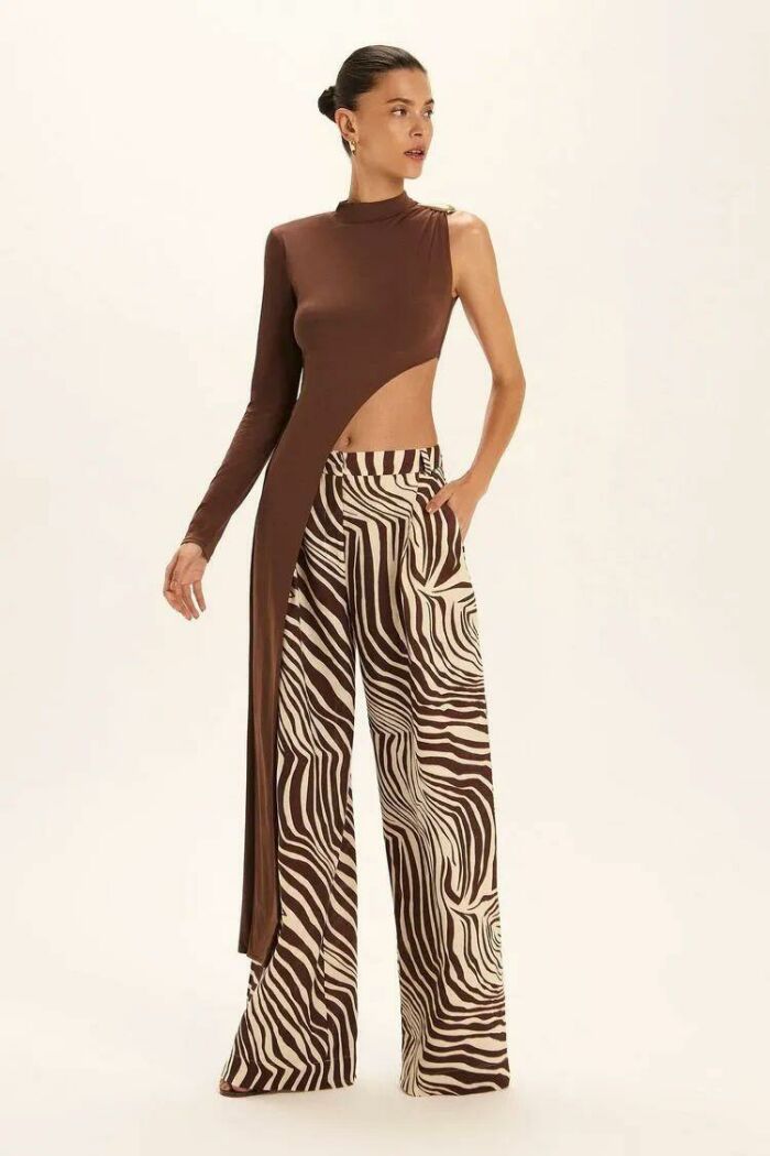 Imagem de Blusa Anny Marrom Coffee Le Blog