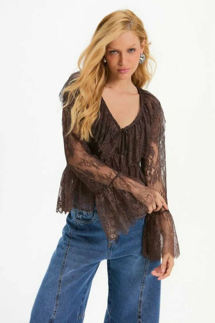 Imagem de Blusa Julie Marrom Pareô Le Blog