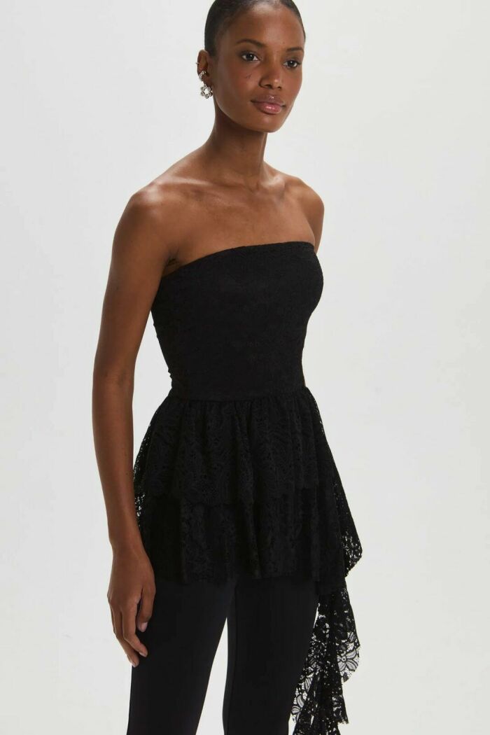 Imagem de Blusa Laila Preta Le Blog