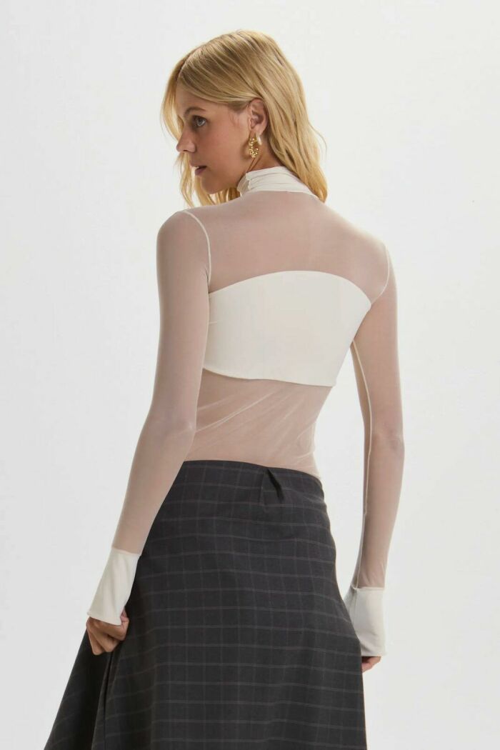 Imagem de Blusa Thalia Off White Le Blog