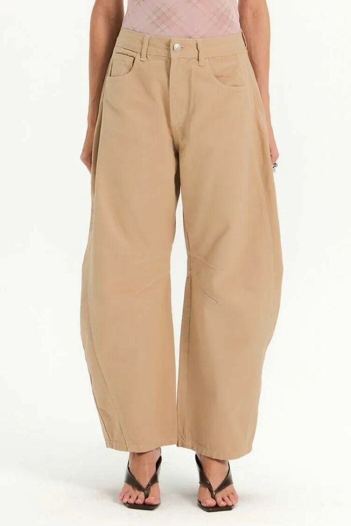 Imagem de Calça Tina Bege Fendi Le Blog