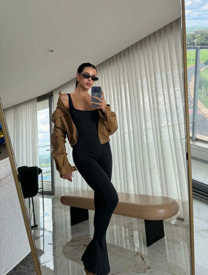 Imagem de Macacão Flávia Preto Cloude