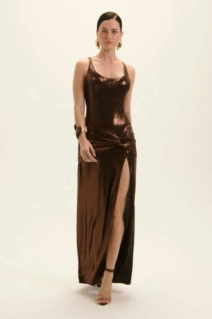 Imagem de Vestido Dominique Marrom Brilho Le Blog