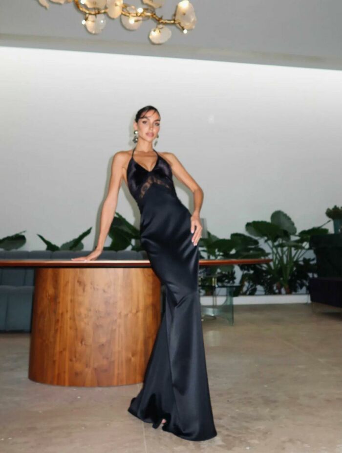 Imagem de Vestido Katarina Preto Cloude