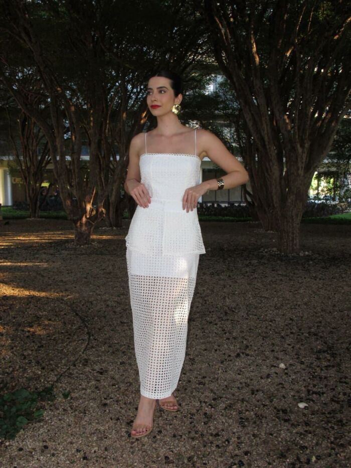 Imagem de Vestido Laise Peplum Branco Olívia