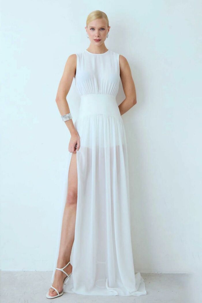 Imagem de Vestido Longo Acinturado Corpo e Barra Fluida Off White Zen