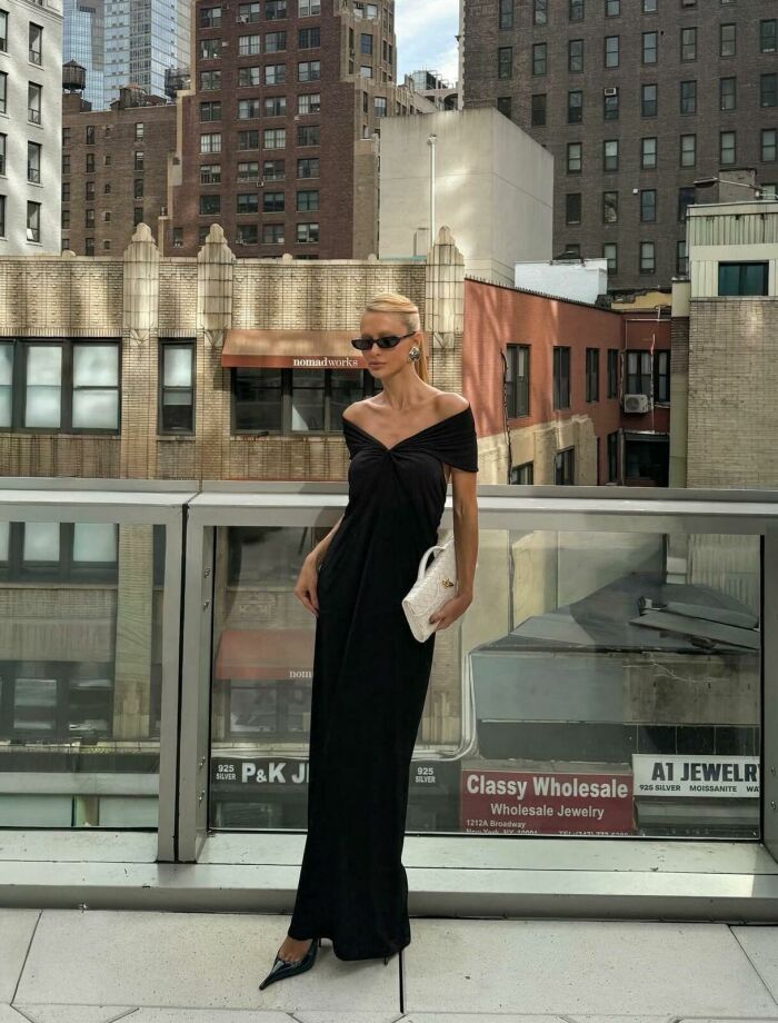 Imagem de Vestido longo Com Nó Frontal e Sobreposição Preto Zen