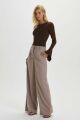 Imagem adicional 3 do item Blusa Liah Marrom Le Blog