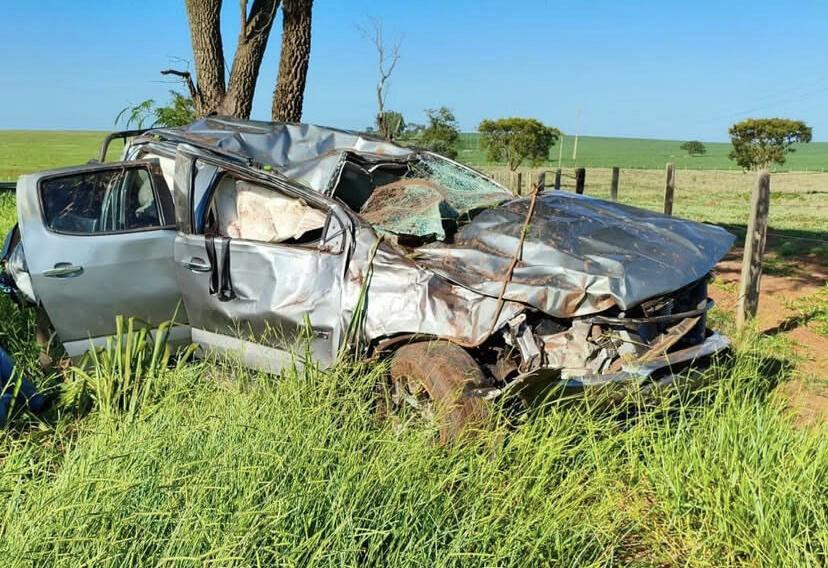 Imagem de compartilhamento para o artigo Caminhonete capota e ao menos duas pessoas ficam feridas na BR-060 entre Camapuã e Paraíso das Águas da MS Todo dia
