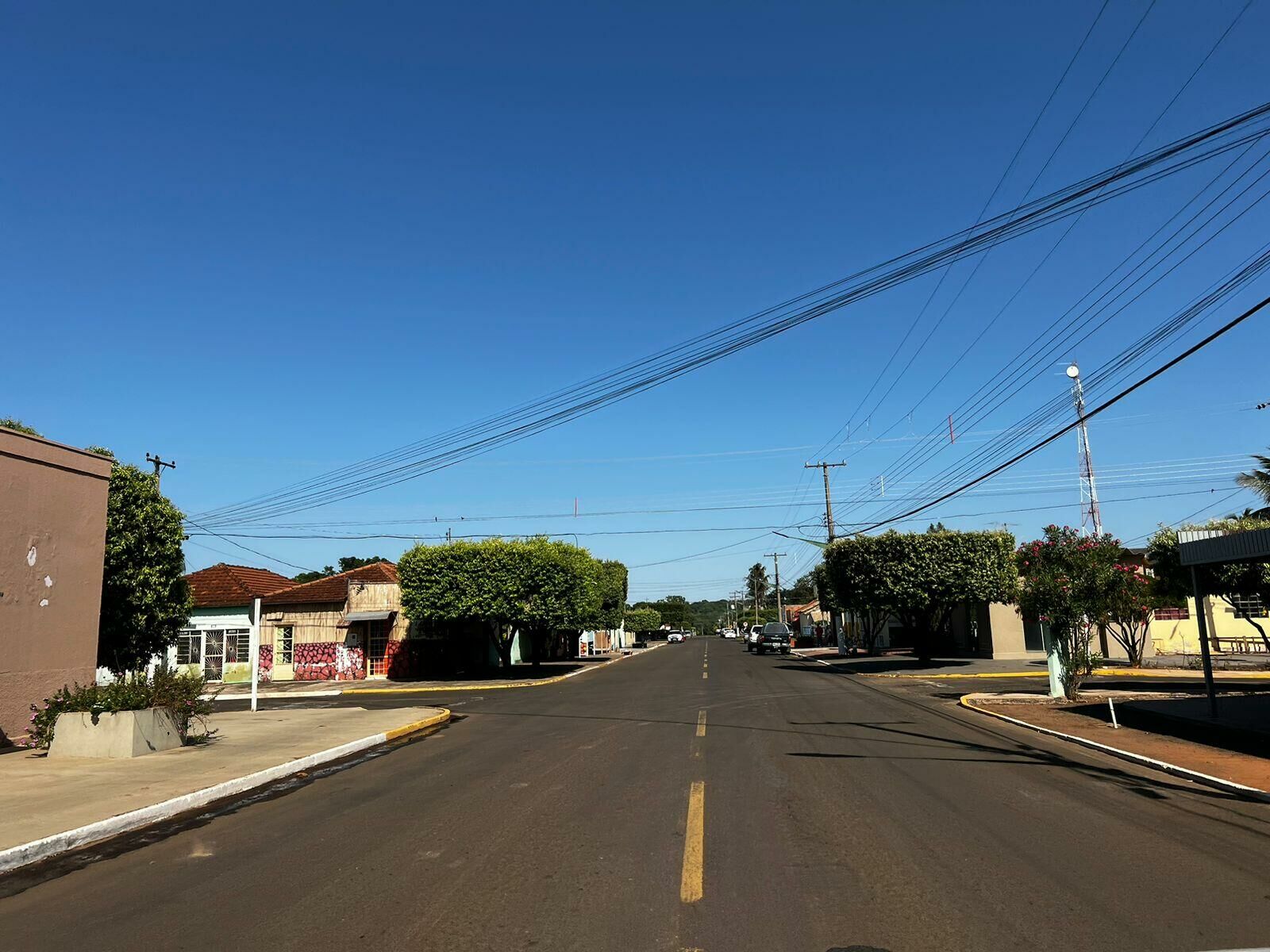 Imagem de compartilhamento para o artigo Calor intenso e céu claro marcam a previsão do tempo em Figueirão e Paraíso das Águas da MS Todo dia
