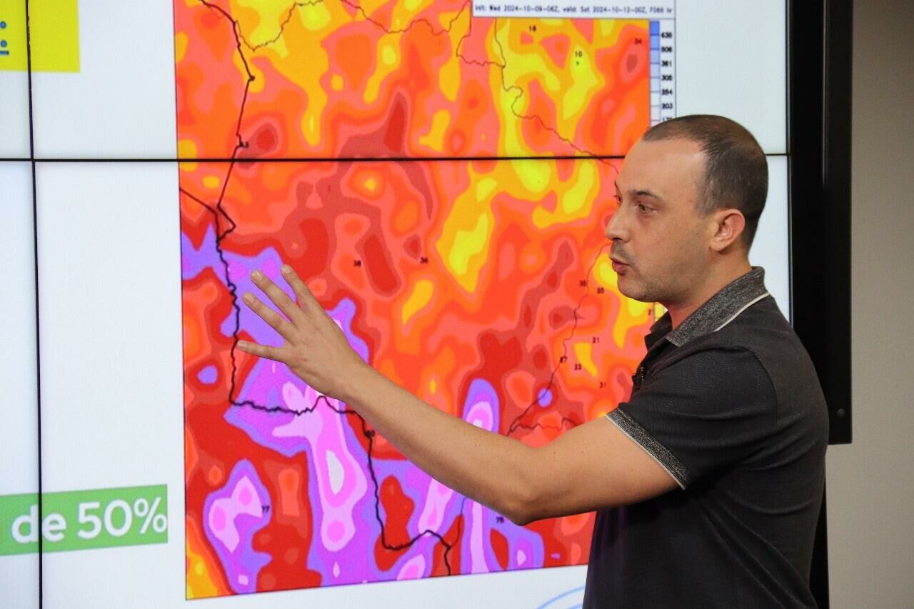 Imagem de compartilhamento para o artigo Chuva contribui para extinção de incêndios florestais, mas equipes continuam mobilizadas em todo MS da MS Todo dia