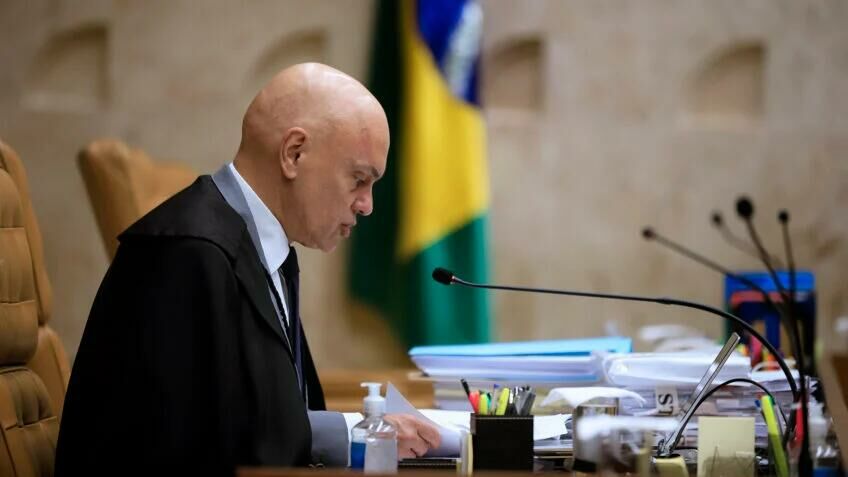 Imagem de compartilhamento para o artigo STF resiste a pressão de Moraes por carta de apoio após sanções dos EUA da MS Todo dia
