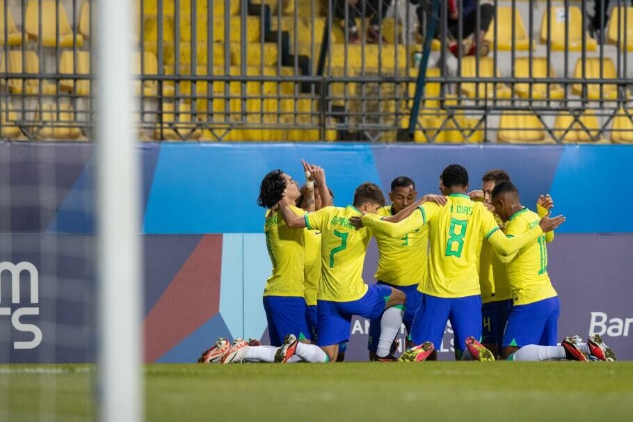 Imagem de compartilhamento para o artigo Seleção Brasileira vence a Colômbia por 2 a 0 e avança para a semifinal do PAN da MS Todo dia