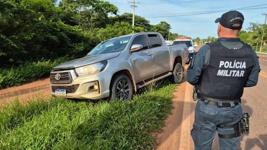 Imagem de compartilhamento para o artigo Adolescente é apreendido em Coxim com Hilux furtada no MT da MS Todo dia