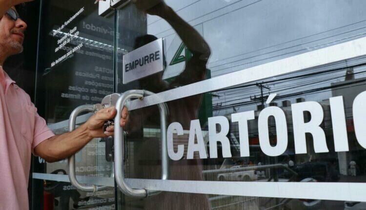 Imagem de compartilhamento para o artigo Governo sanciona novos valores para taxas cartorárias em MS da MS Todo dia