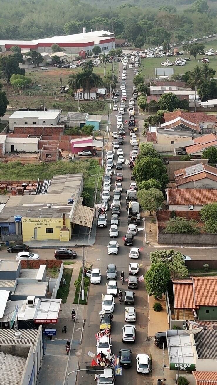 Imagem de compartilhamento para o artigo Maior carreata da história marca reta final das eleições em Nioaque com Dr. Juliano à frente nas pesquisas da MS Todo dia