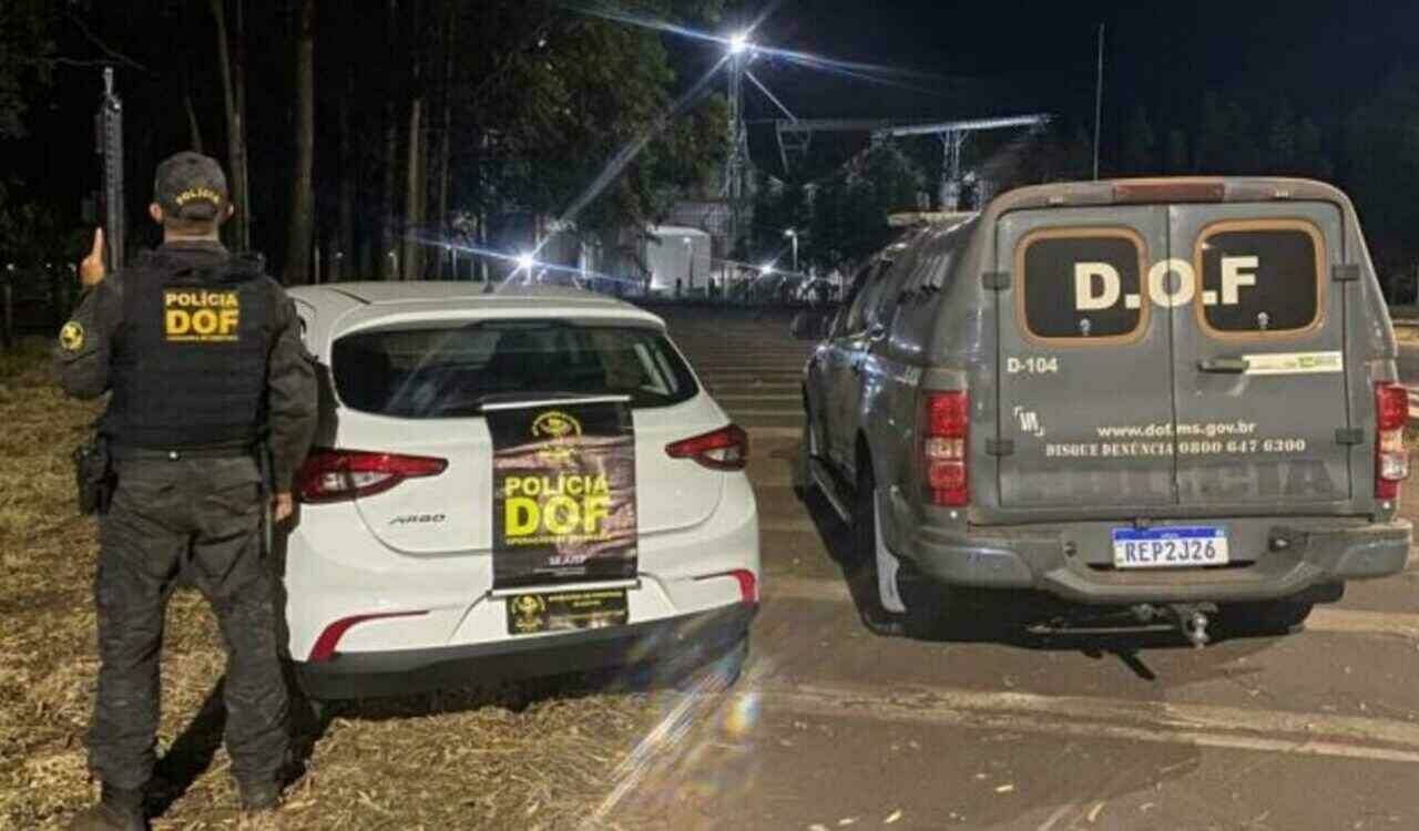 Imagem de compartilhamento para o artigo Casal é preso com veículo oficial furtado da prefeitura de Campo Grande da MS Todo dia