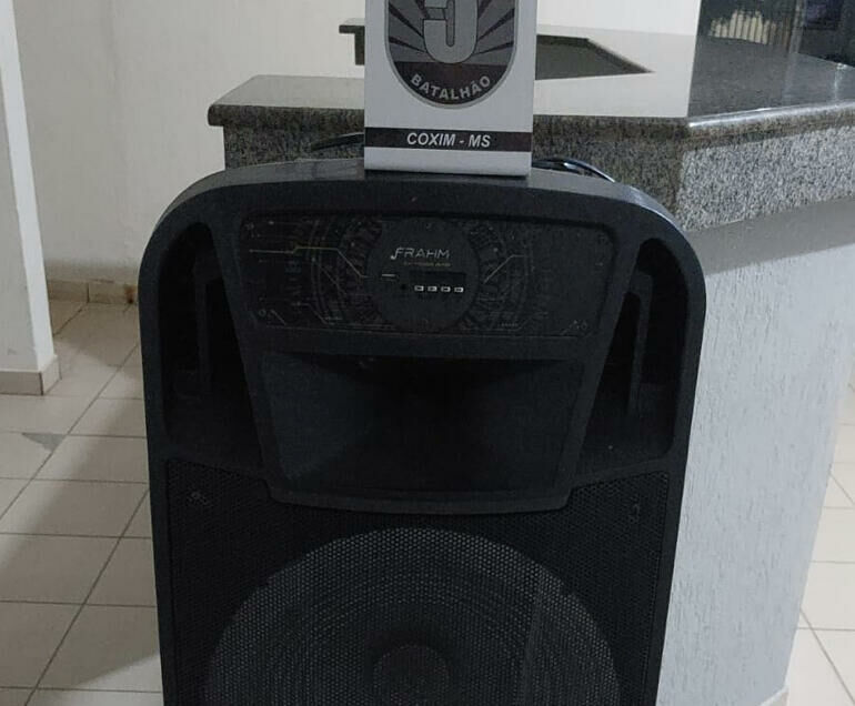 Imagem de compartilhamento para o artigo Homem é preso após reincidir com som alto e causar perturbação do sossego em Coxim da MS Todo dia