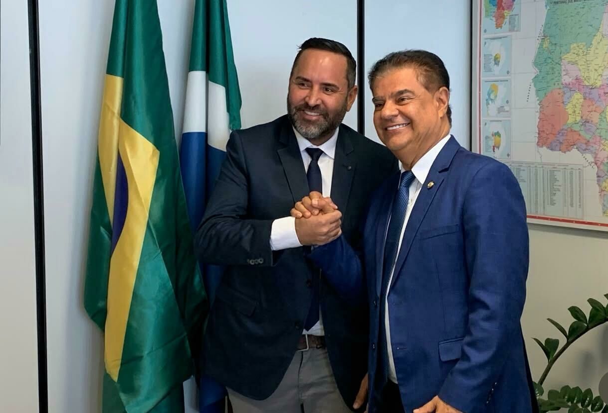 Imagem de compartilhamento para o artigo Prefeito de Alcinópolis, Weliton Guimarães articula recursos em Brasília e senador confirma R$ 2 milhões para escola da MS Todo dia