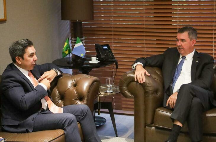 Imagem de compartilhamento para o artigo Para ampliar parcerias em áreas estratégicas, Governo de MS recebe representante dos EUA da MS Todo dia