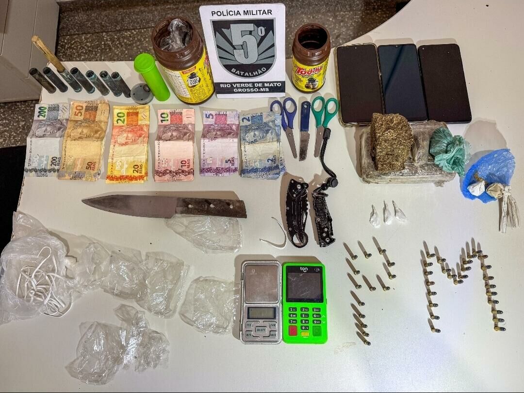 Imagem de compartilhamento para o artigo Dupla é presa com maconha, crack, cocaína e munições durante ação da PM em Rio Verde da MS Todo dia