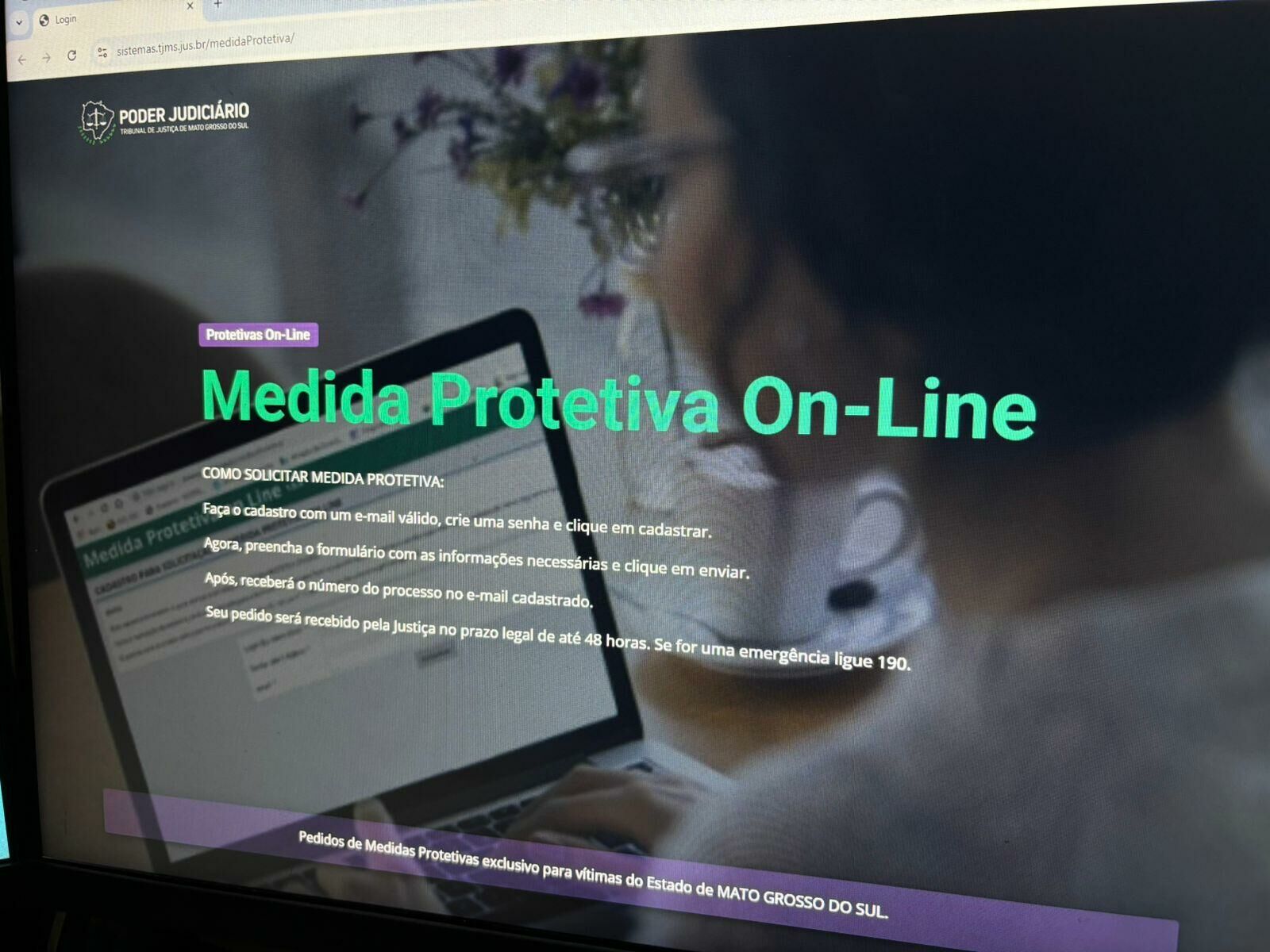 Imagem de compartilhamento para o artigo Mesmo no recesso, vítimas de violência doméstica podem solicitar medidas protetivas pela internet, em MS da MS Todo dia
