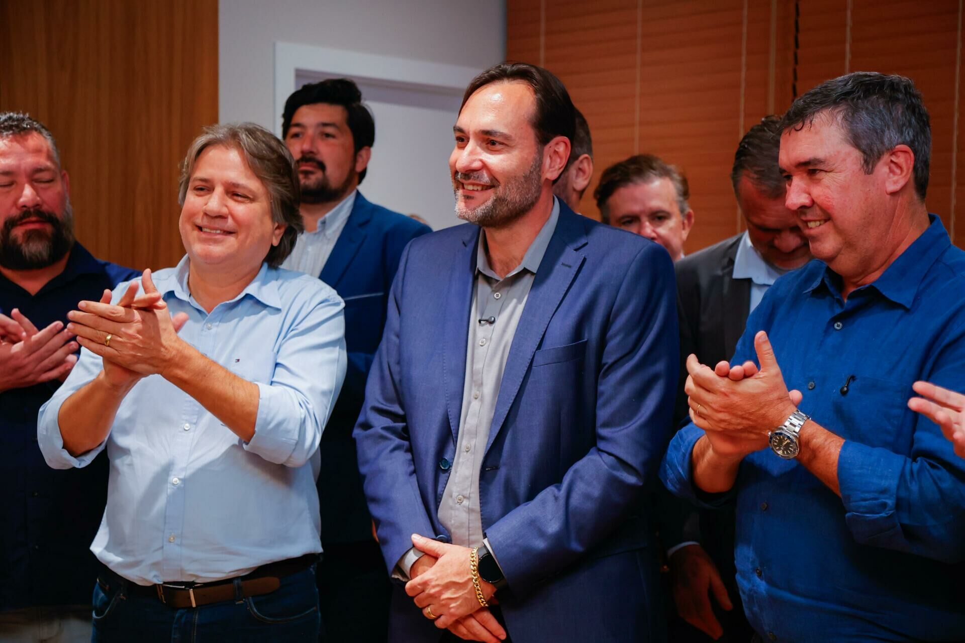 Imagem de compartilhamento para o artigo Nova Andradina conquista obras estratégicas com apoio de Caravina e atuação do prefeito Dr Leandro da MS Todo dia