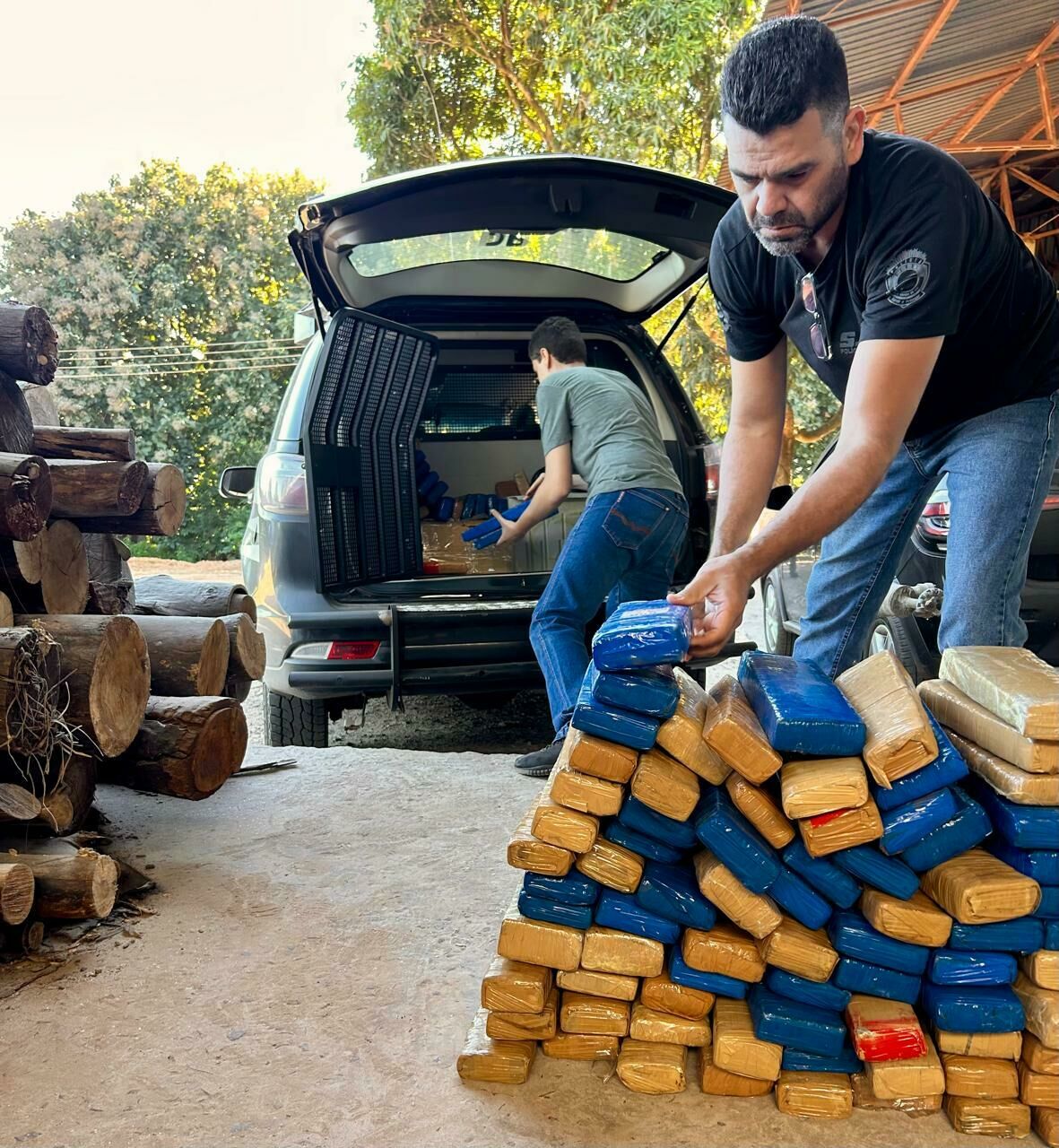 Imagem de compartilhamento para o artigo Polícia Civil incinera 280 kg de maconha apreendidos em Camapuã da MS Todo dia