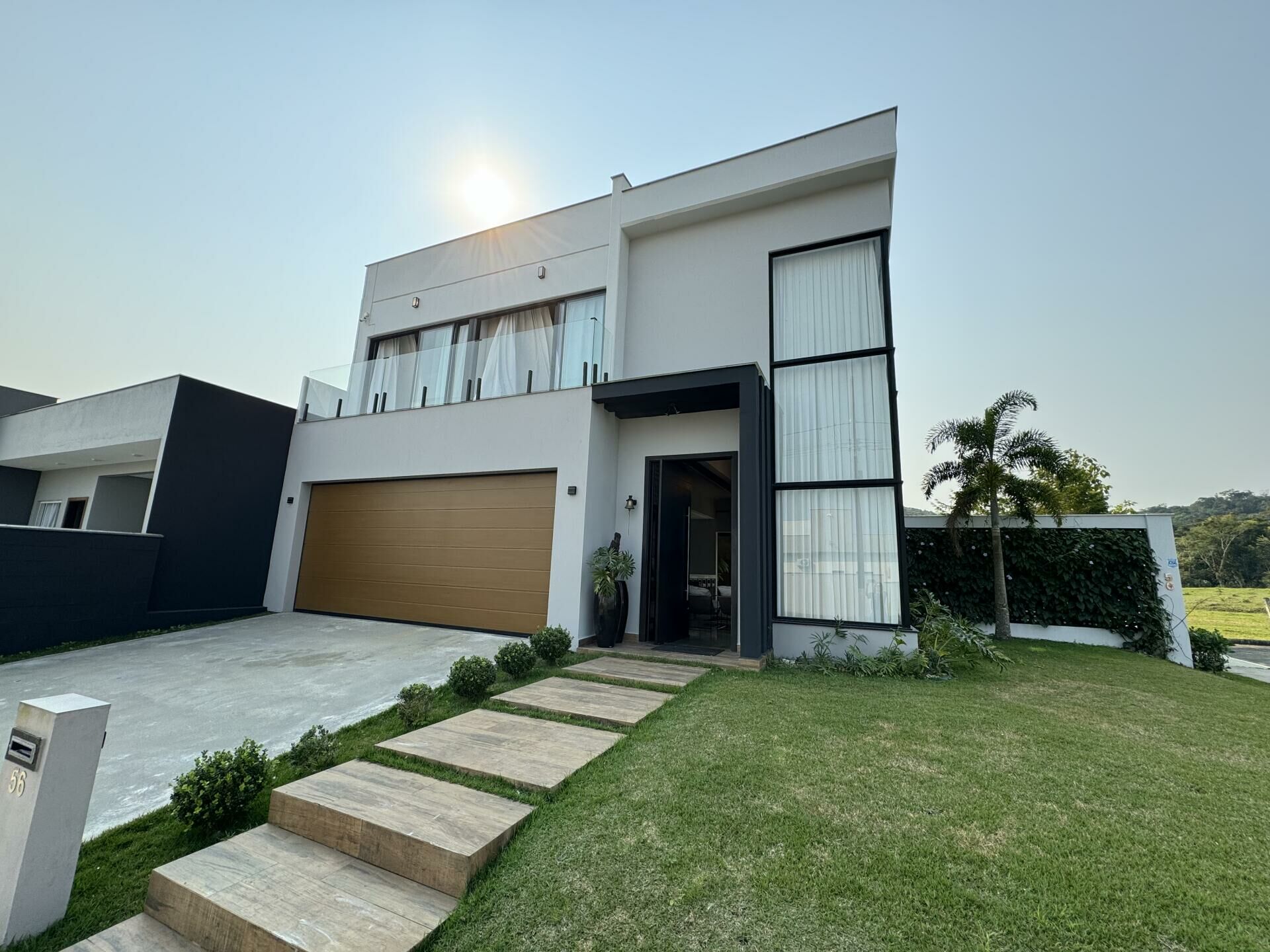 Imagem do Casa linda moderna mobiliada e decorada com 04 dormitórios sendo 02 suítes em Três Rios do Norte