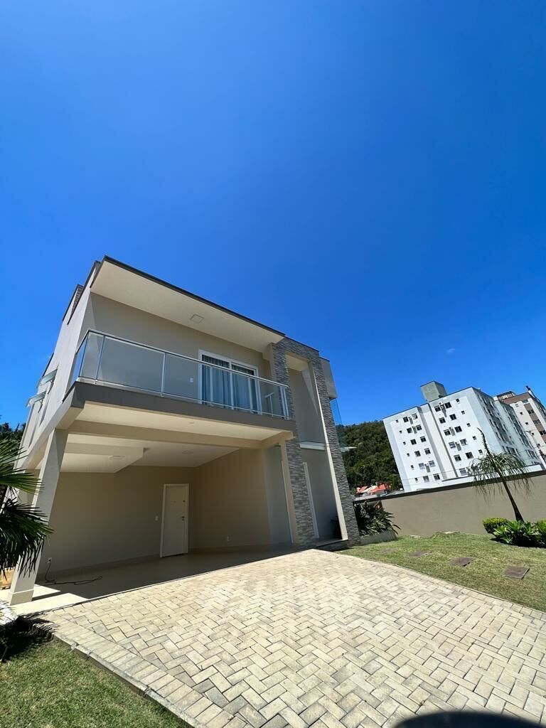 Imagem do Casa alto padrão com piscina na Barra em Jaraguá do Sul-SC