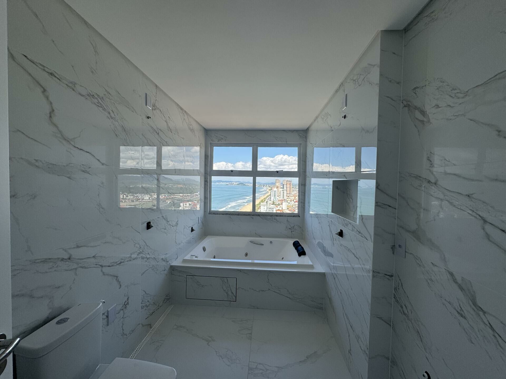 Imagem do Apartamento frente Mar em Barra Velha na Praia do Tabuleiro