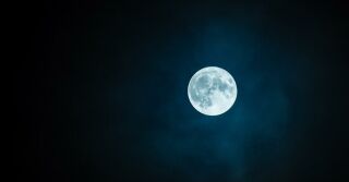 Imagem da notícia Asteroide equivalente ao tamanho de um prédio de 10 andares pode colidir com a lua