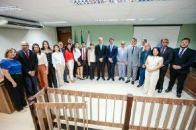 Imagem da notícia Secretário geral da OAB/MS participa da posse da nova diretoria de Coxim