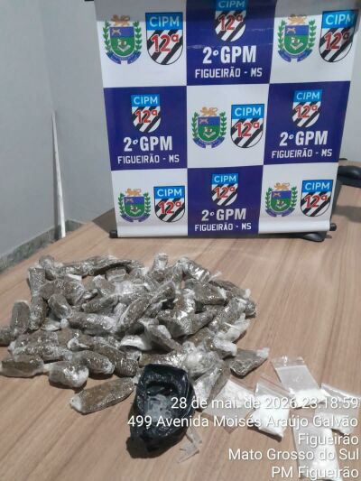 Imagem da notícia Balde com maconha, cocaína e 25 pinos é encontrado pela PM às margens da MS-436 em Figueirão