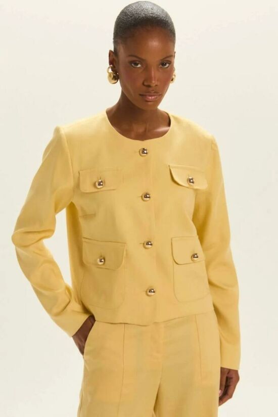 Imagem de Casaco Nelly Amarelo Grace Le Blog