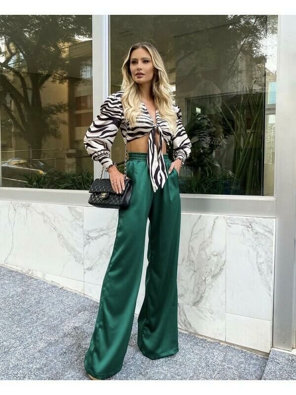 Imagem de Calça Cetim Amanda Verde - Cloude