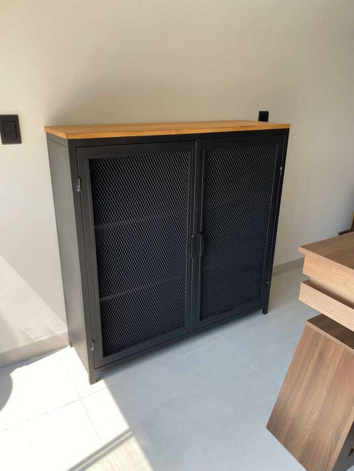 Imagem de https://cdn.interago.com.br/img/jpeg/w_0_q_8/17/mc/Buffet/Buffet Industrial porta de tela