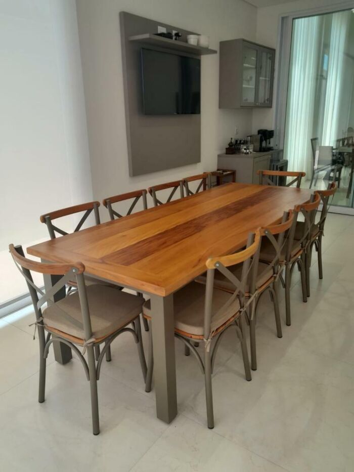 Imagem de https://cdn.interago.com.br/img/jpeg/w_0_q_8/17/mc/Mesas/Mesa Retangular 250x100 Estrutura com Pintura COR FENDI