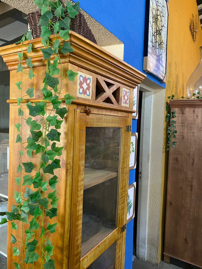 Imagem de https://cdn.interago.com.br/img/jpeg/w_0_q_8/17/mc/Pra Decorar/Flor Artificial