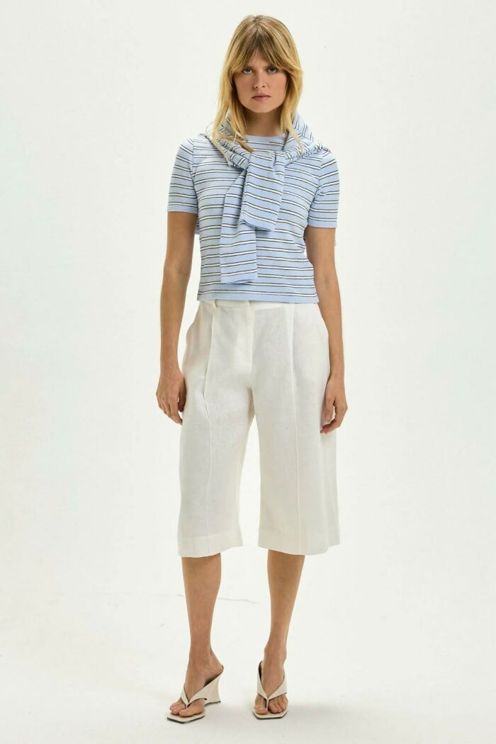 Imagem de Bermuda Natasha Off White Le Blog