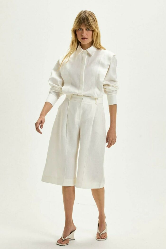 Imagem de Bermuda Natasha Off White Le Blog