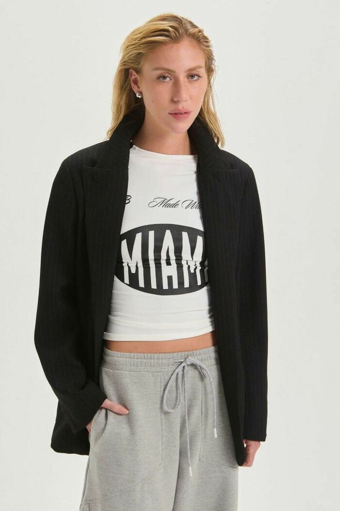 Imagem de Blazer Luana Preto Le Blog