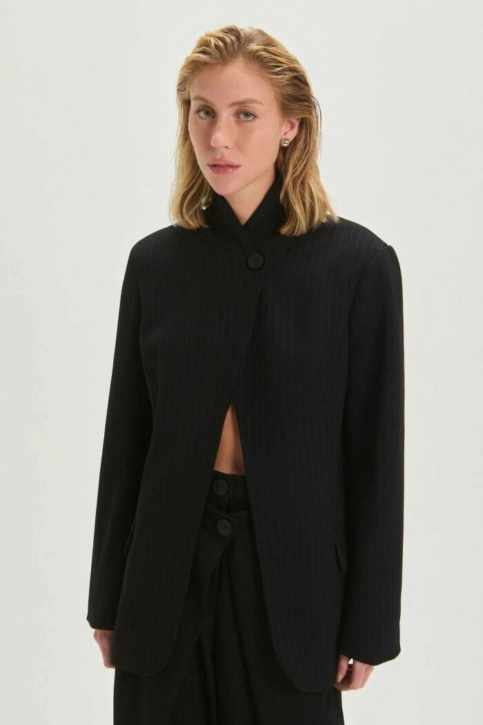 Imagem de Blazer Luana Preto Le Blog