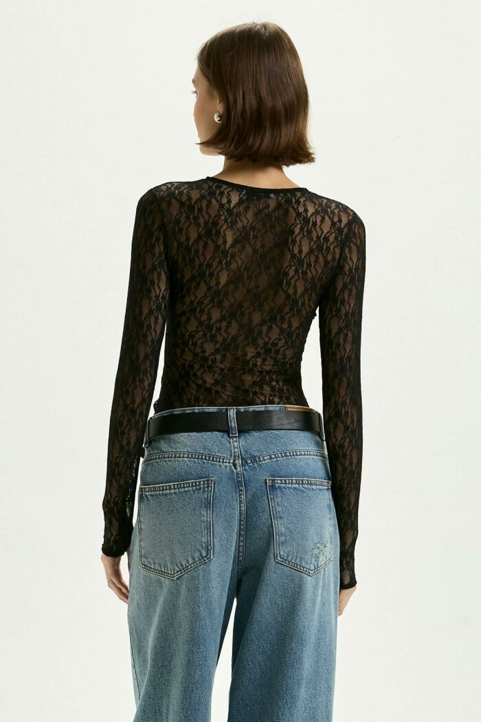 Imagem de Blusa Ariel Preta Le Blog