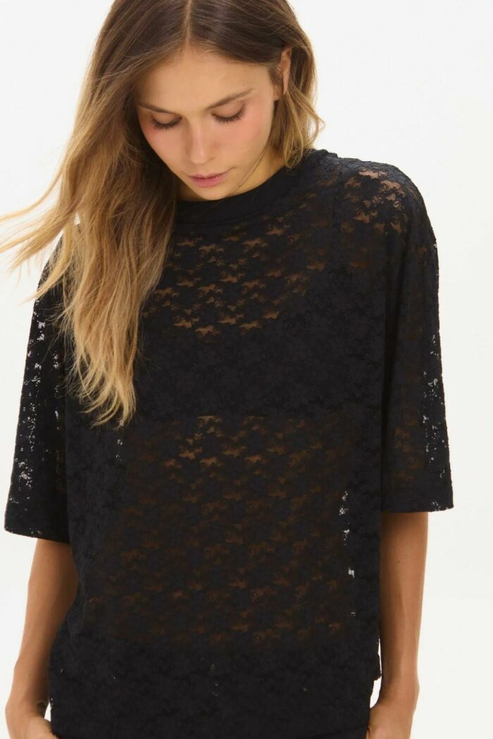 Imagem de Blusa Pia Preta Le Blog