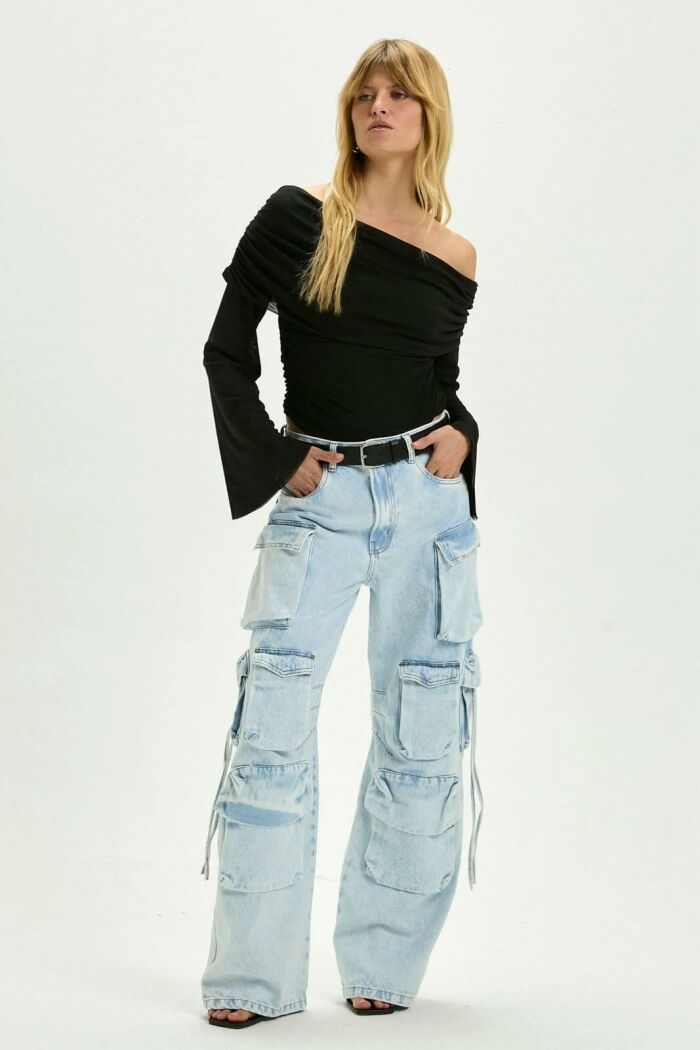 Imagem de Blusa Brenda Preta Le Blog