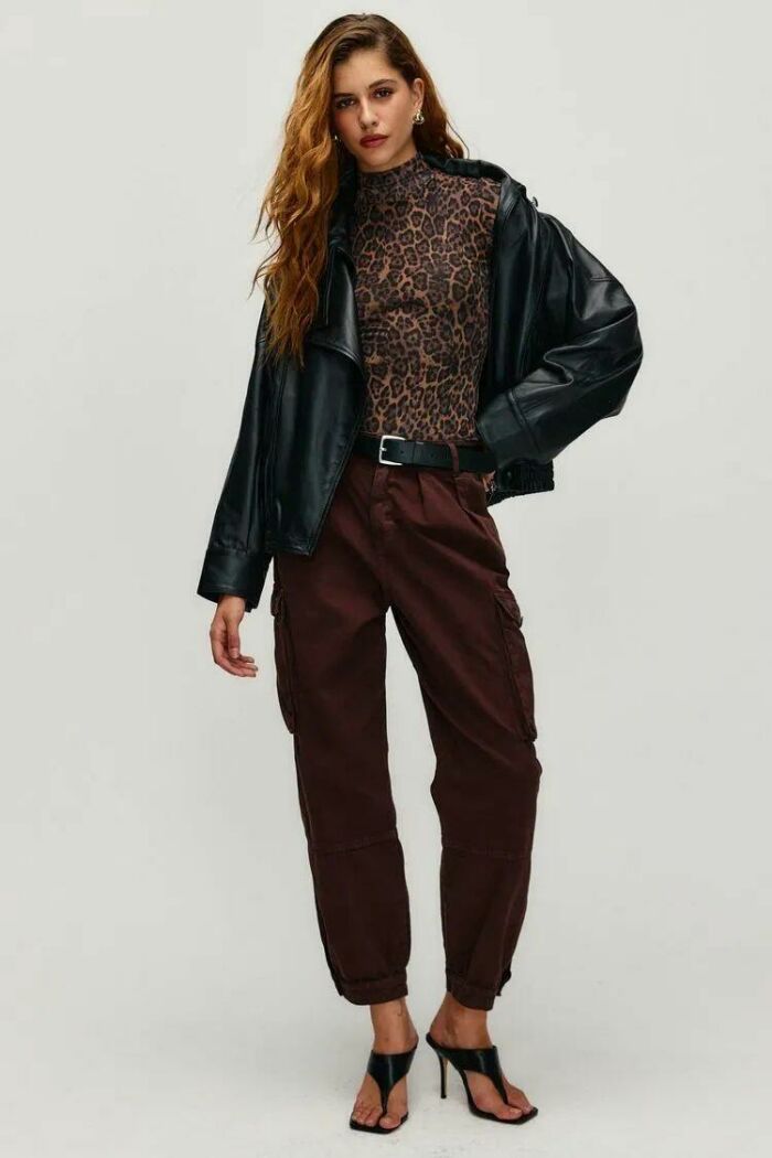 Imagem de Blusa Micaela Urban Wild Le Blog