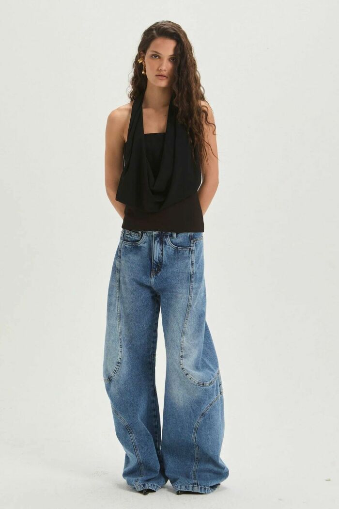 Imagem de Blusa Natasha Preta Le Blog