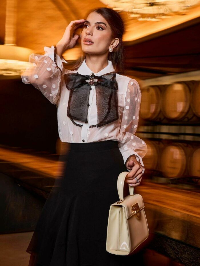 Imagem de Blusa Tule Poá Com Laço de Organza Off White Luzia Fazzolli