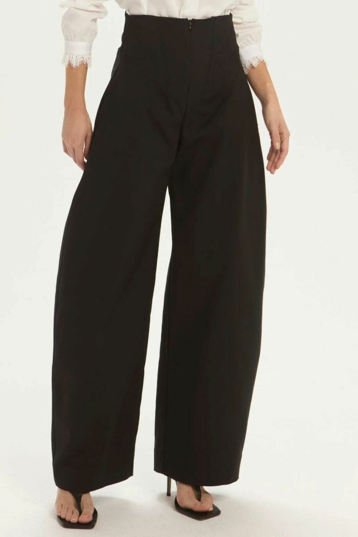 Imagem de Calça Giulia Preta Le Blog